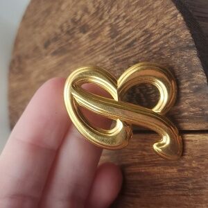 B221 cursive initial B monogram gift idea brooch estate‎